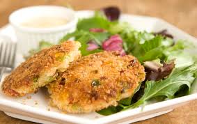 Crab Cakes with Spicy Mayo Sauce