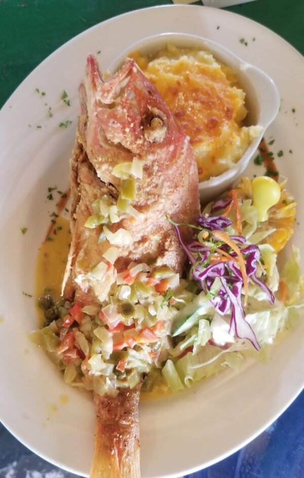 Grilled Mahi Mahi with Lemon Garlic Butter Sauce