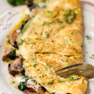 Cheesy Mushroom Omelette