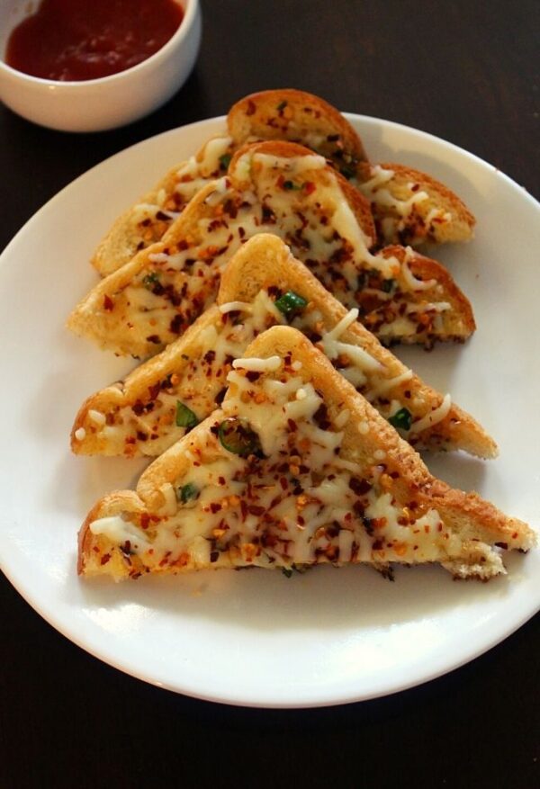 Chili Cheese Toast