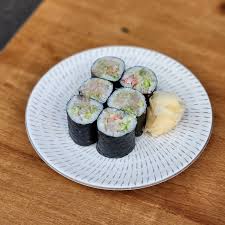 Kampachi Maki (6 pcs)